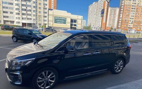 KIA Carnival III, 2019 год, 2 850 000 рублей, 4 фотография