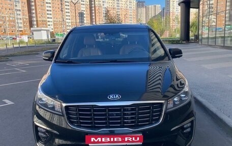 KIA Carnival III, 2019 год, 2 850 000 рублей, 6 фотография