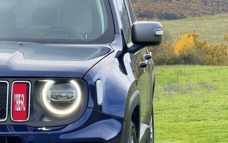 Jeep Renegade I рестайлинг, 2019 год, 2 000 000 рублей, 2 фотография