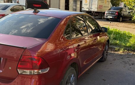 Volkswagen Polo VI (EU Market), 2011 год, 745 000 рублей, 3 фотография