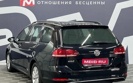 Volkswagen Golf VII, 2018 год, 1 779 900 рублей, 4 фотография