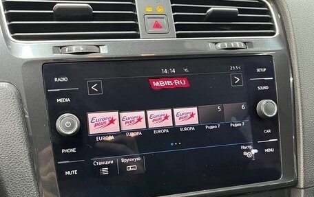 Volkswagen Golf VII, 2018 год, 1 779 900 рублей, 10 фотография