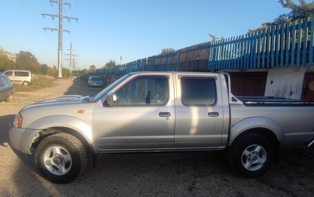 Nissan NP300, 2012 год, 950 000 рублей, 1 фотография