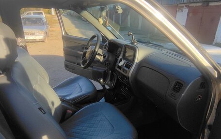 Nissan NP300, 2012 год, 950 000 рублей, 3 фотография