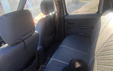 Nissan NP300, 2012 год, 950 000 рублей, 5 фотография