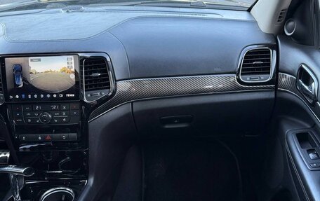 Jeep Grand Cherokee, 2012 год, 2 600 000 рублей, 34 фотография