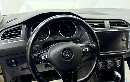 Volkswagen Tiguan II, 2020 год, 2 600 000 рублей, 12 фотография