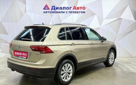 Volkswagen Tiguan II, 2020 год, 2 600 000 рублей, 9 фотография