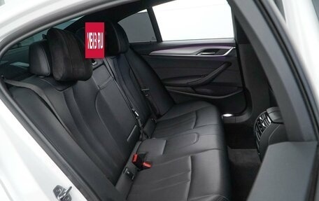 BMW 5 серия, 2019 год, 3 349 088 рублей, 7 фотография