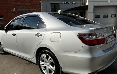 Toyota Camry, 2017 год, 2 800 000 рублей, 6 фотография