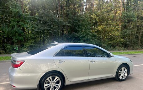 Toyota Camry, 2017 год, 2 800 000 рублей, 4 фотография