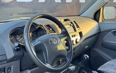 Toyota Hilux VII, 2012 год, 1 790 000 рублей, 12 фотография