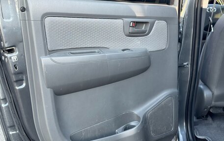 Toyota Hilux VII, 2012 год, 1 790 000 рублей, 20 фотография