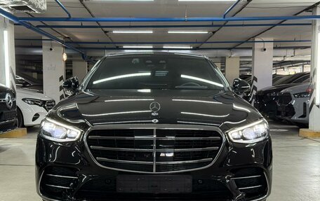 Mercedes-Benz S-Класс, 2022 год, 11 700 000 рублей, 2 фотография