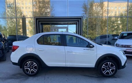 Renault Logan II, 2022 год, 1 266 000 рублей, 12 фотография