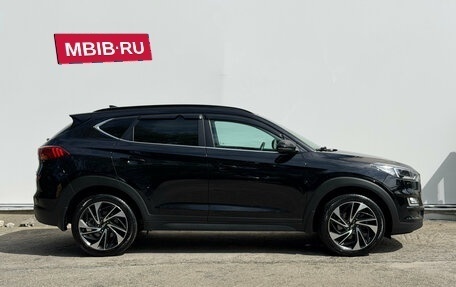 Hyundai Tucson III, 2018 год, 2 300 000 рублей, 4 фотография