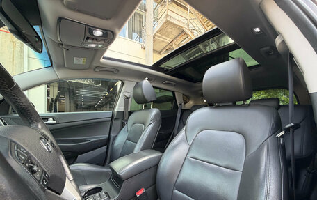 Hyundai Tucson III, 2018 год, 2 300 000 рублей, 18 фотография