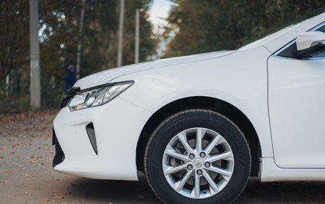 Toyota Camry, 2015 год, 1 999 000 рублей, 2 фотография
