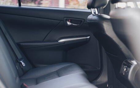 Toyota Camry, 2015 год, 1 999 000 рублей, 20 фотография