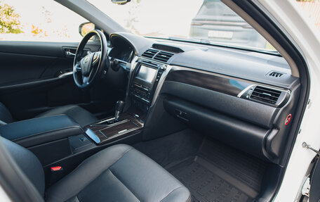 Toyota Camry, 2015 год, 1 999 000 рублей, 23 фотография