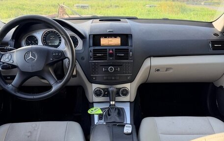 Mercedes-Benz C-Класс, 2008 год, 780 000 рублей, 4 фотография