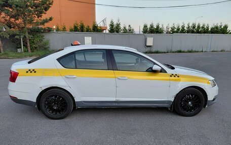 Skoda Octavia, 2017 год, 710 000 рублей, 3 фотография