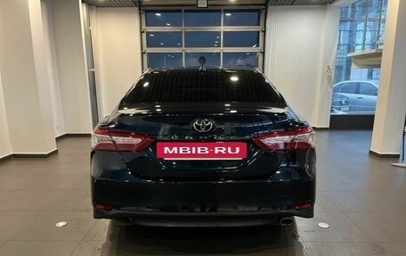 Toyota Camry, 2020 год, 2 848 000 рублей, 3 фотография