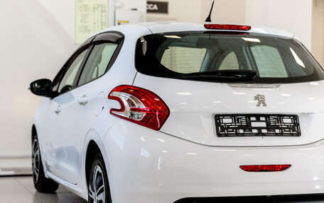 Peugeot 208 II, 2013 год, 550 000 рублей, 12 фотография