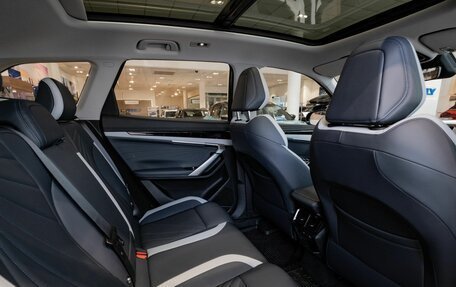 Geely Atlas, 2026 год, 3 909 990 рублей, 6 фотография