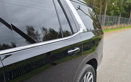 Cadillac Escalade V, 2021 год, 8 400 000 рублей, 9 фотография