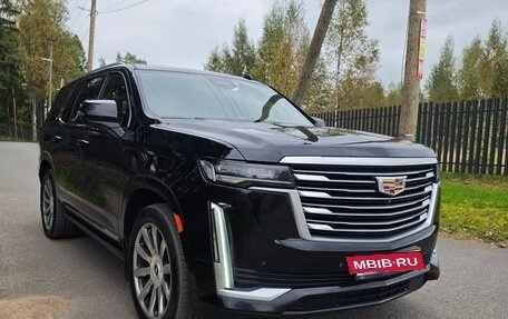 Cadillac Escalade V, 2021 год, 8 400 000 рублей, 17 фотография