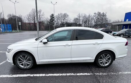 Volkswagen Passat B8 рестайлинг, 2018 год, 1 900 000 рублей, 3 фотография