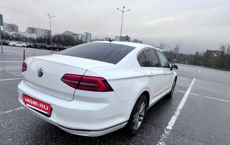 Volkswagen Passat B8 рестайлинг, 2018 год, 1 900 000 рублей, 6 фотография