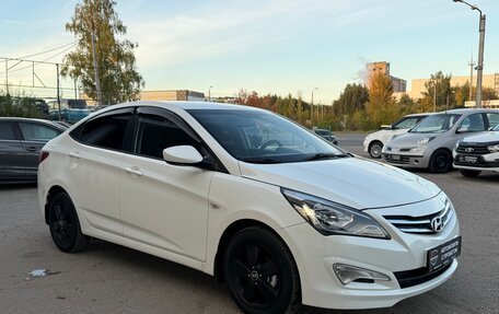Hyundai Solaris II рестайлинг, 2015 год, 1 090 000 рублей, 4 фотография