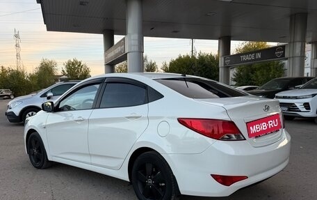 Hyundai Solaris II рестайлинг, 2015 год, 1 090 000 рублей, 7 фотография