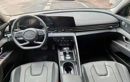Hyundai Elantra, 2022 год, 1 087 000 рублей, 9 фотография