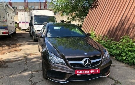 Mercedes-Benz E-Класс, 2014 год, 1 690 000 рублей, 3 фотография