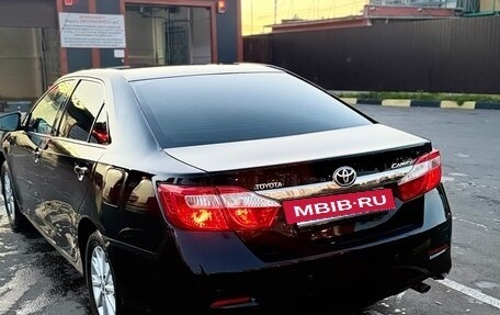 Toyota Camry, 2014 год, 1 550 000 рублей, 4 фотография