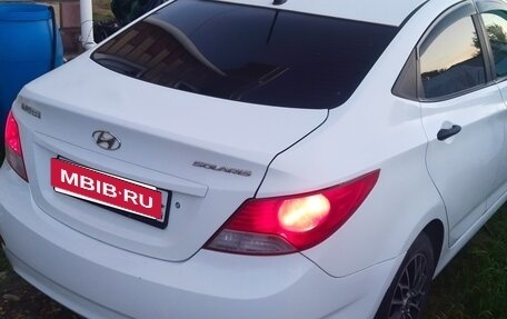 Hyundai Solaris II рестайлинг, 2013 год, 570 000 рублей, 3 фотография