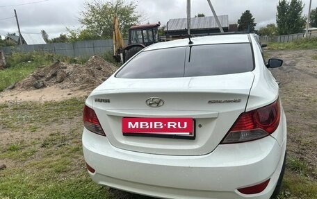 Hyundai Solaris II рестайлинг, 2013 год, 570 000 рублей, 14 фотография