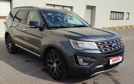 Ford Explorer VI, 2017 год, 2 350 000 рублей, 5 фотография