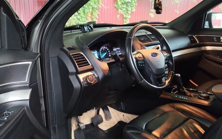 Ford Explorer VI, 2017 год, 2 350 000 рублей, 13 фотография