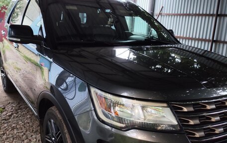 Ford Explorer VI, 2017 год, 2 350 000 рублей, 17 фотография