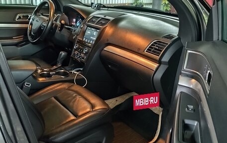 Ford Explorer VI, 2017 год, 2 350 000 рублей, 15 фотография
