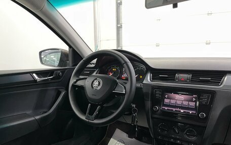 Skoda Rapid I, 2017 год, 1 199 000 рублей, 11 фотография