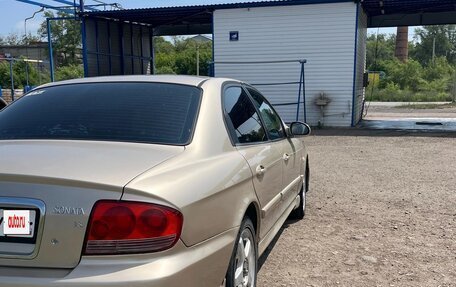 Hyundai Sonata IV рестайлинг, 2005 год, 180 000 рублей, 9 фотография