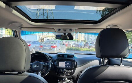 KIA Soul II рестайлинг, 2017 год, 1 600 000 рублей, 12 фотография