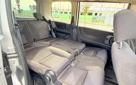 Nissan Serena III, 2008 год, 1 080 000 рублей, 22 фотография