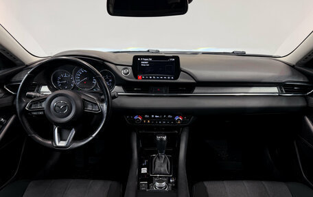 Mazda 6, 2019 год, 2 350 000 рублей, 10 фотография