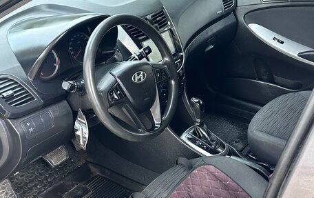 Hyundai Solaris II рестайлинг, 2015 год, 650 000 рублей, 5 фотография